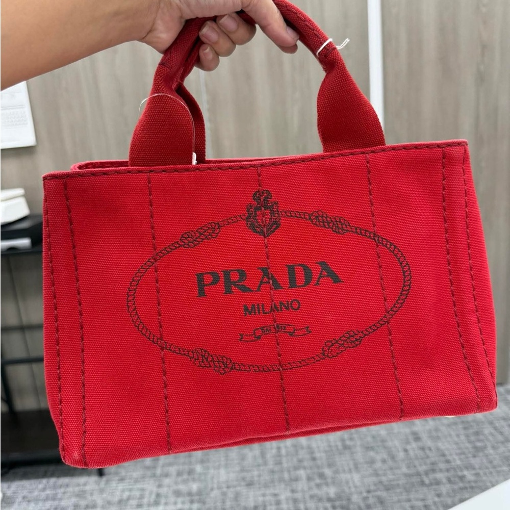 Authentic Red Prada Canapa - Picture 12 of 16